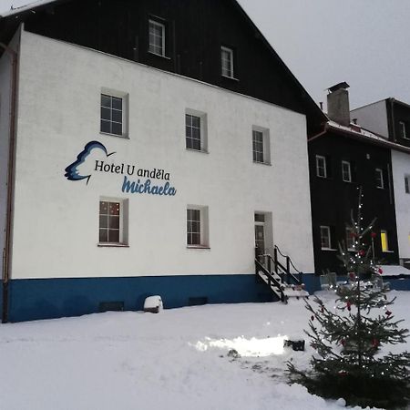 Hotel U Andela Michaela Javorná Esterno foto